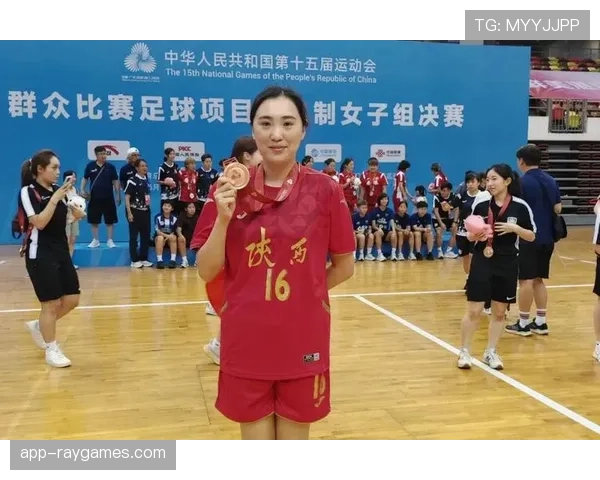 十五运女曲比赛全部结束，获奖队伍颁奖仪式举行