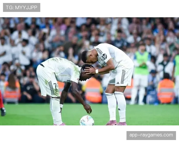 伤病潮影响:盘点各大豪门在欧冠密集赛程下面临的阵容不整问题 伤病潮影响:盘点各大豪门在欧冠密集赛程下面临的阵容不整问题